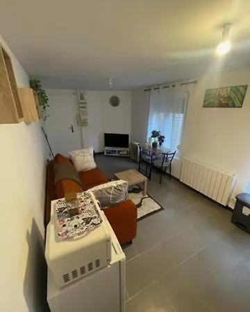 Studio*gare*centre Ville*st Leu